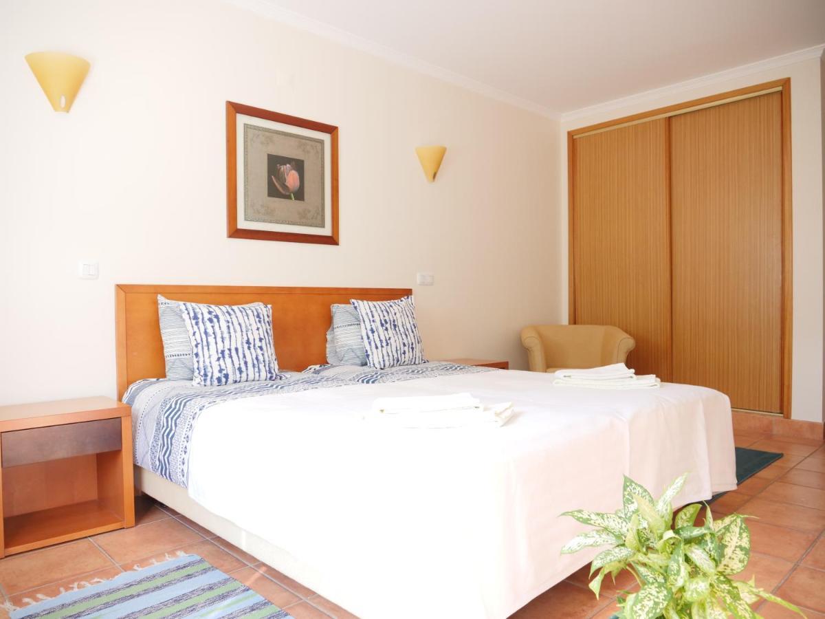 Large Penthouse Near Porto De Mos Beach With Magnificent Views In Lagos Exterior photo
